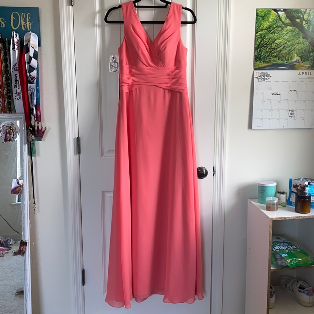 Azazie Mya dress in Watermelon Size 4